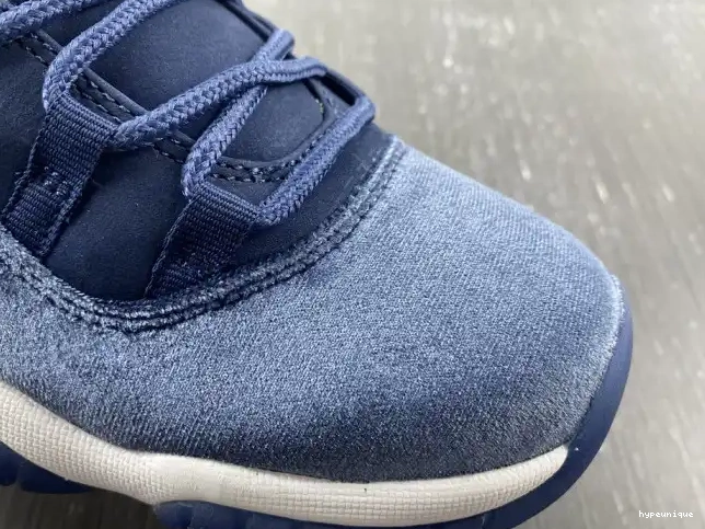 HYPE Jordan Velvet Air WMNS AR0715-441 Midnight 11 Navy 0427